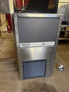 Ismaskin, 29 kg/dygn - 9 kg/lager, 387x470x687mm