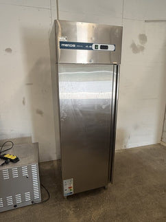 Kylskåp, 293 liter, 665x740x1950mm