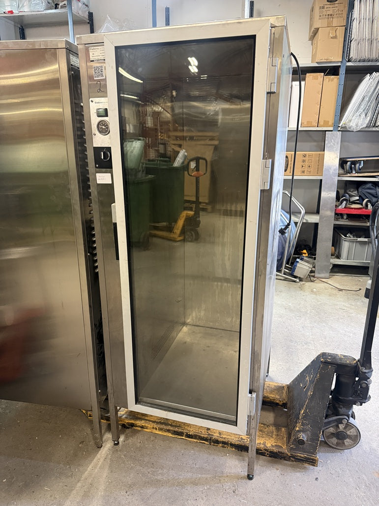 Värmeskåp, 700x820x1835mm (passar till Rational CM- / CMP- / SCC201)