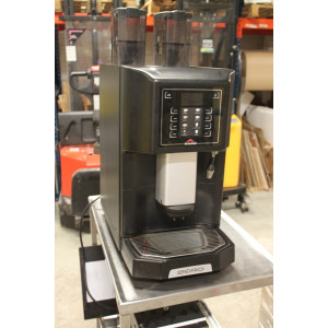 Espressomaskin, helautomatisk